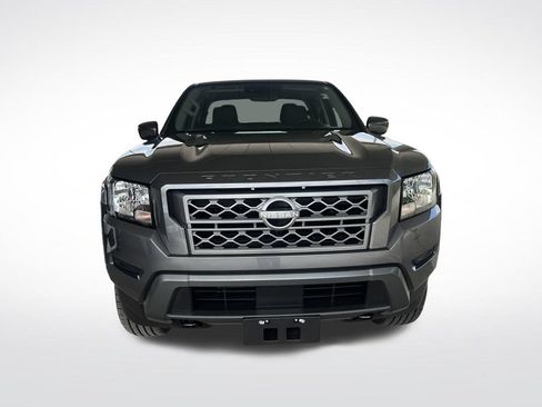 Certified 2024 Nissan Frontier SV AWD/4WD image 2