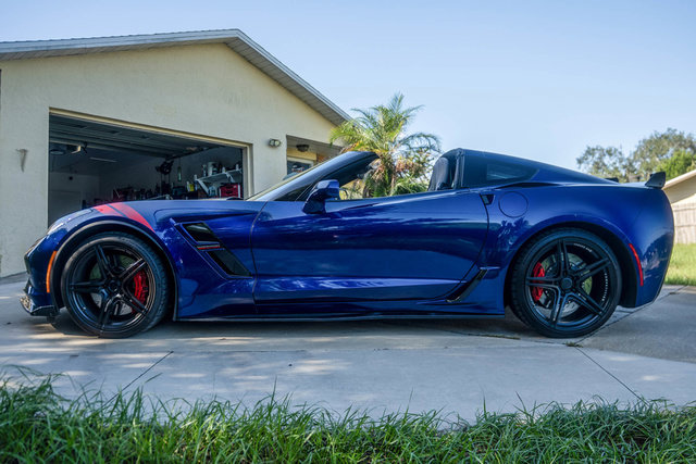 Used 2017 Chevrolet Corvette Grand Sport RWD image 2