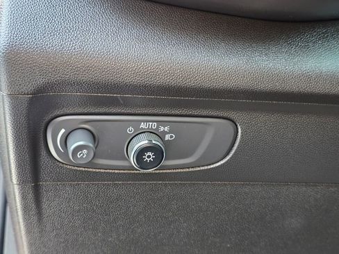 Used 2021 Buick Envision Preferred w/ Sport Touring Package image 14