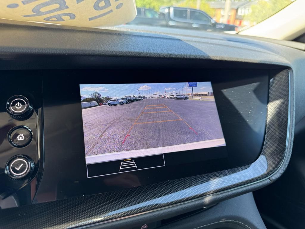 Used 2023 Buick Envision Preferred FWD image 25