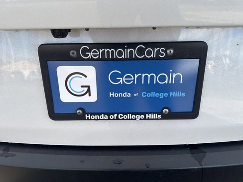 Certified 2022 Honda CR-V Touring image 8