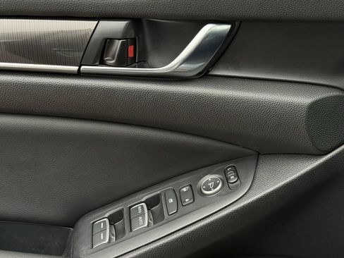 Used 2022 Honda Accord Sport Special Edition image 19