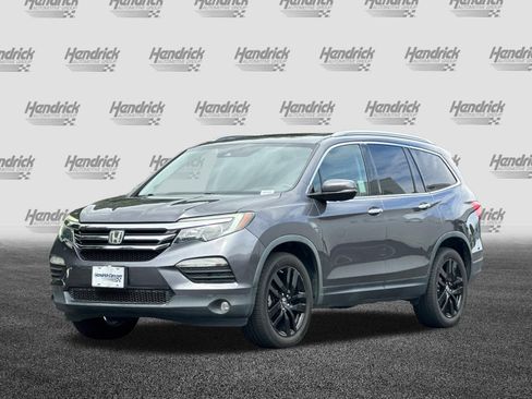 Used 2017 Honda Pilot Touring image 9