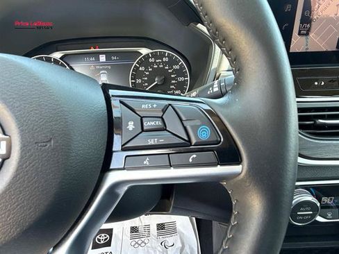 Used 2025 Nissan Altima 2.5 SL AWD/4WD image 22