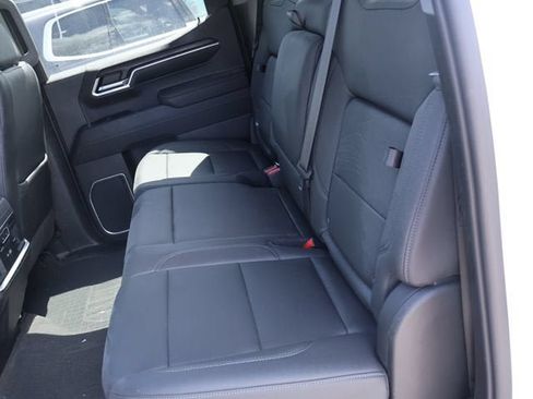 Used 2023 GMC Sierra 1500 SLT w/ SLT Premium Plus Package AWD/4WD image 21