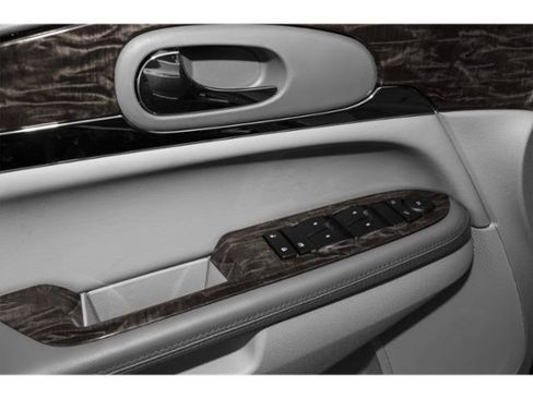 Used 2015 Buick Enclave Leather FWD image 23