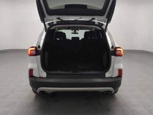 Used 2023 Ford Escape Active image 29