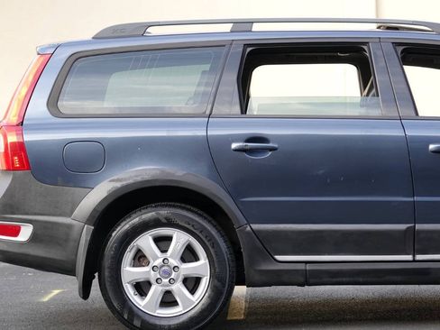Used 2008 Volvo XC70 3.2 AWD/4WD image 32