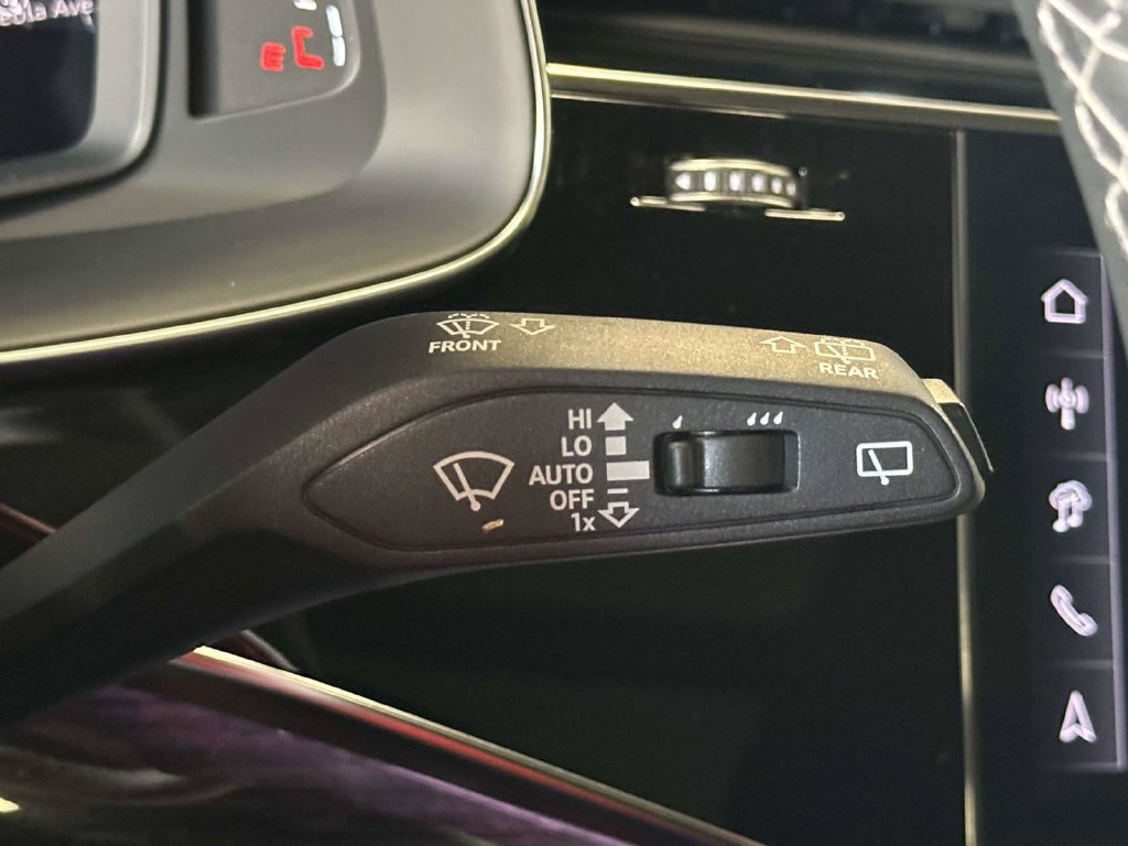 Used 2026 Audi Q8 Premium Plus AWD/4WD image 26