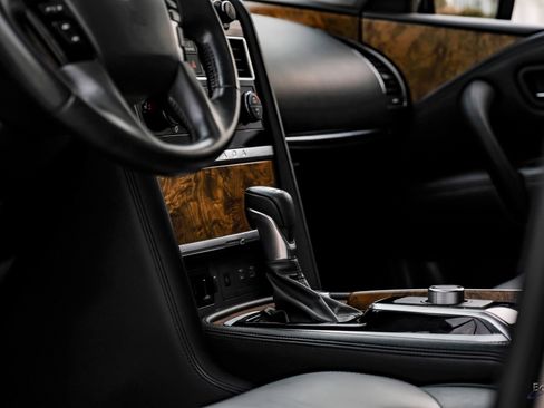 Used 2021 Nissan Armada SL w/ Captain's Chairs Package image 49