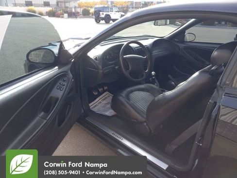 Used 2001 Ford Mustang GT image 9