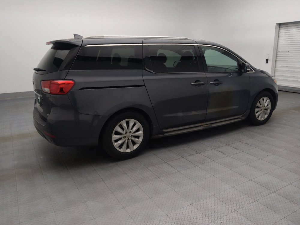 Used 2016 Kia Sedona EX FWD image 10