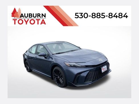 New 2026 Toyota Camry SE FWD image 1