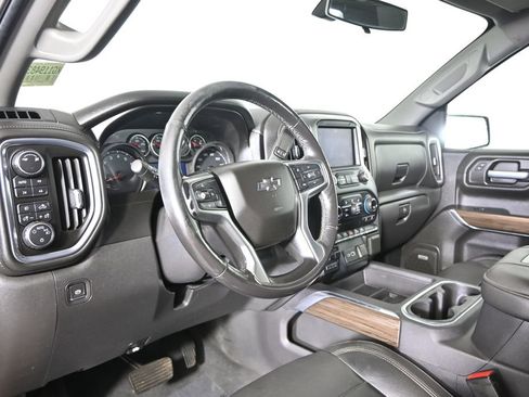 Used 2019 Chevrolet Silverado 1500 LT Trail Boss AWD/4WD image 22