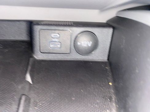 Used 2023 Ford Escape Platinum w/ Premium Technology Package image 13