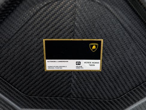 Used 2024 Lamborghini Revuelto AWD/4WD image 47