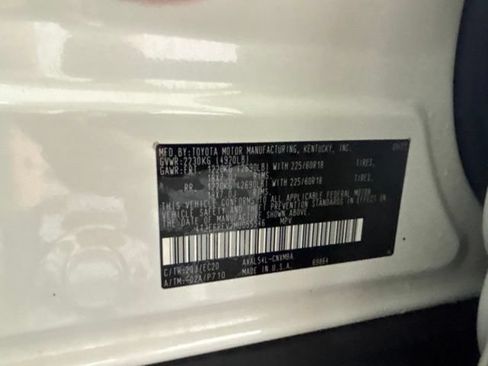 Used 2021 Toyota RAV4 XSE AWD/4WD image 21