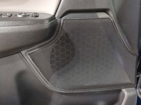 Used 2019 Honda CR-V Touring image 23