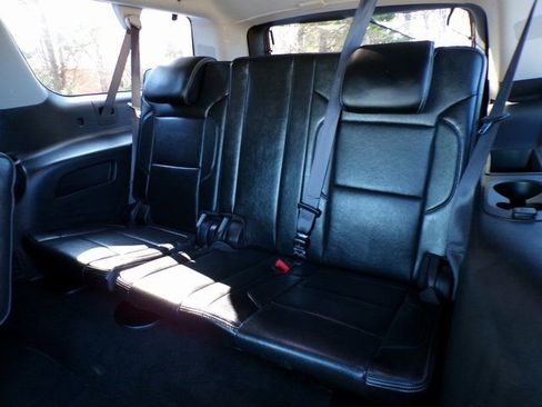 Used 2016 GMC Yukon XL Denali w/ Open Road Package image 10