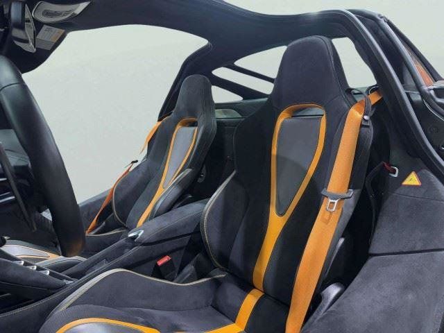 Used 2018 McLaren 720S RWD image 42