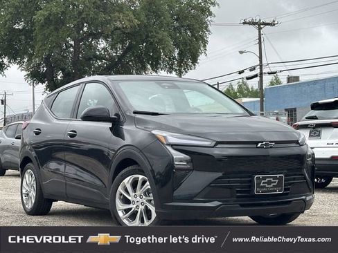 New 2027 Chevrolet Bolt LT w/ Comfort Package FWD image 2
