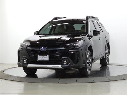 Used 2023 Subaru Outback Limited XT AWD/4WD image 3