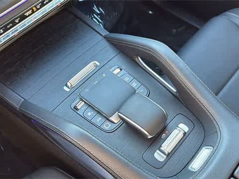 Certified 2025 Mercedes-Benz GLS 450 4MATIC image 24