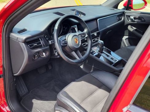 Used 2022 Porsche Macan GTS AWD/4WD image 2