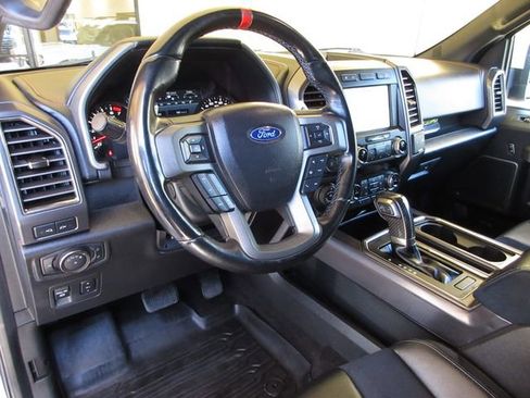 Used 2019 Ford F150 Raptor w/ Equipment Group 802A Luxury AWD/4WD image 13