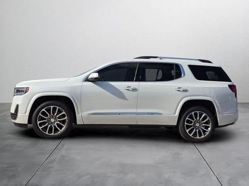 Used 2021 GMC Acadia Denali w/ Denali Technology Package FWD image 2