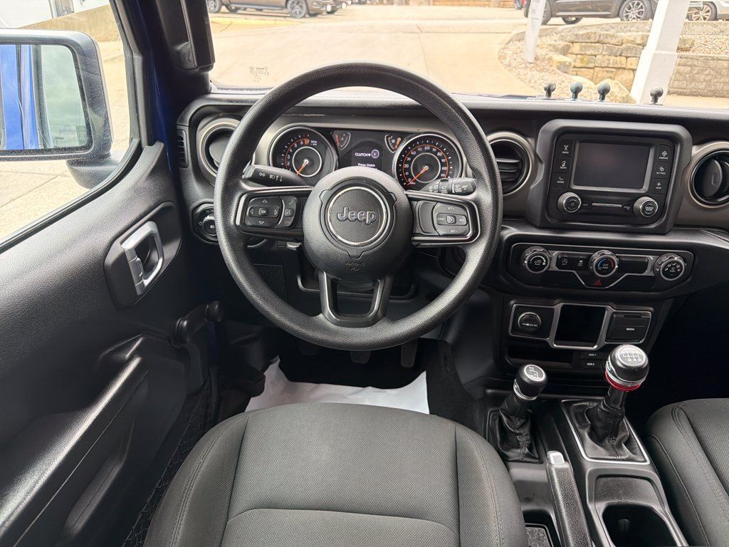 Used 2020 Jeep Wrangler Unlimited Sport AWD/4WD image 13