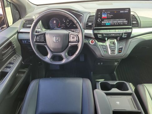 Certified 2025 Honda Odyssey Sport-L image 24