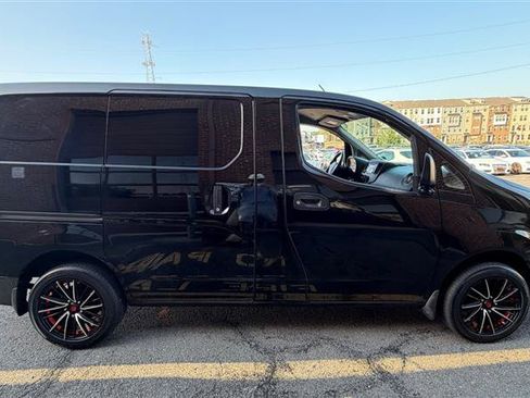 Used 2019 Nissan NV200 S FWD image 11