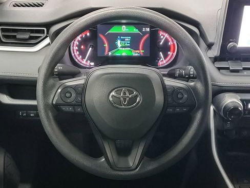 Used 2024 Toyota RAV4 XLE image 16
