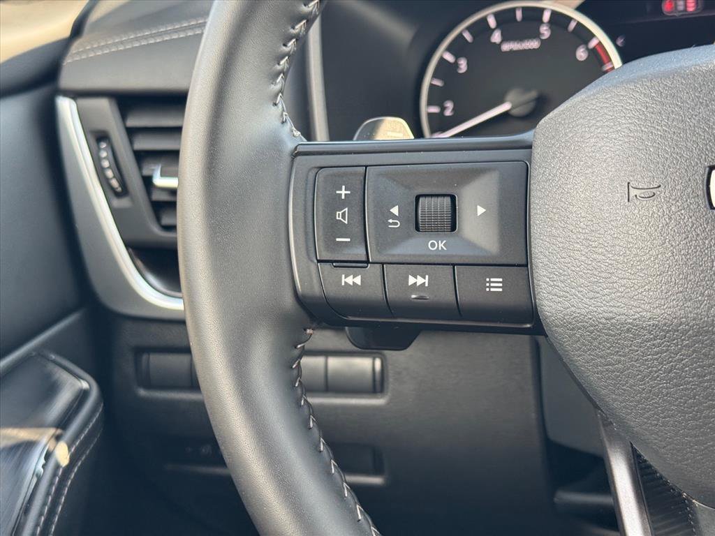 Certified 2026 Nissan Rogue SV FWD image 19