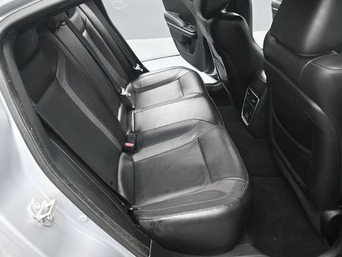 Used 2020 Dodge Charger SXT w/ Leather Interior Group RWD image 16