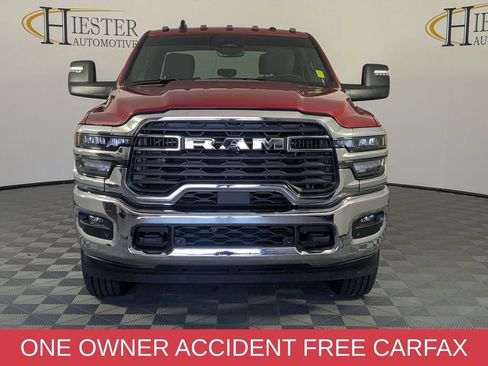 Used 2025 RAM 2500 Big Horn AWD/4WD image 3