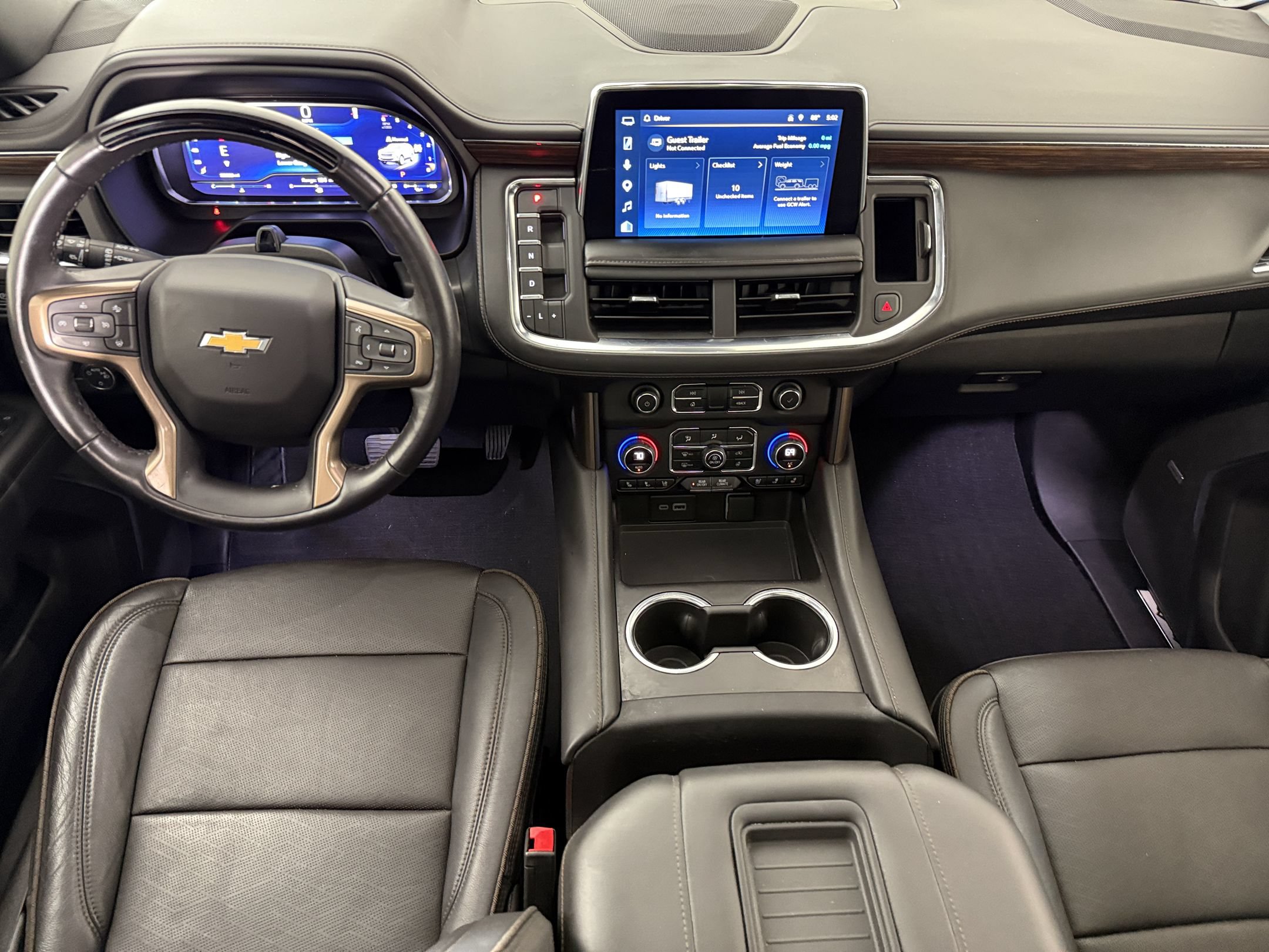 Used 2023 Chevrolet Tahoe High Country w/ Advanced Technology Package AWD/4WD image 16