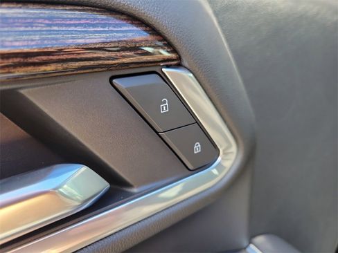 New 2026 GMC Sierra 2500 SLE w/ Preferred Package image 21