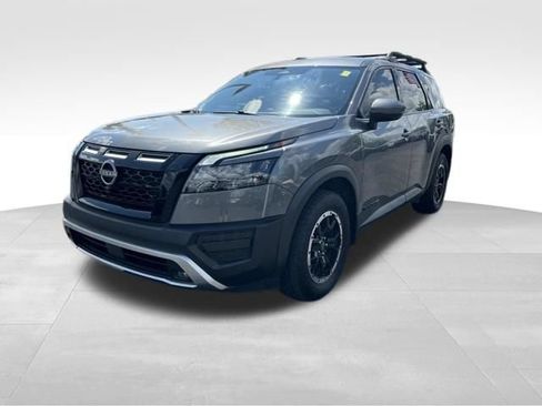 Used 2023 Nissan Pathfinder Rock Creek AWD/4WD image 3