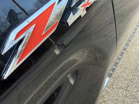 Used 2015 GMC Sierra 1500 SLT w/ SLT Crew Cab Value Package image 13