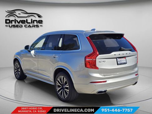 Used 2021 Volvo XC90 T5 Momentum w/ Climate Package image 7