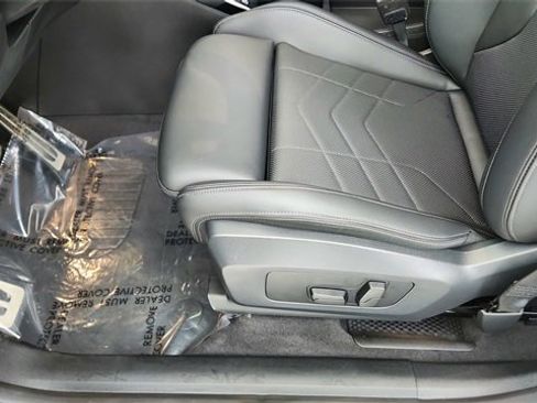 Used 2025 BMW X1 M35i image 34