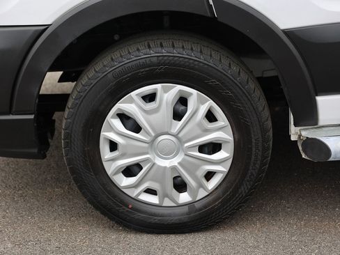 Used 2024 Ford Transit 250 Low Roof w/ Exterior Upgrade Package RWD image 12