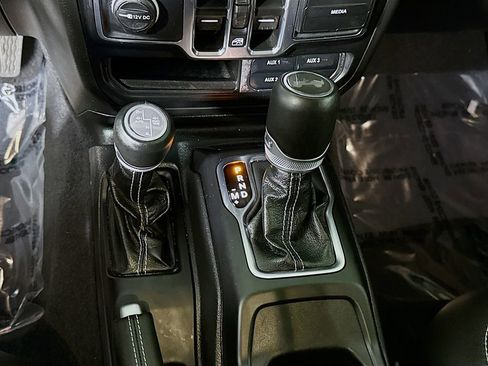 Used 2023 Jeep Wrangler Unlimited Sahara w/ Cold Weather Group image 10