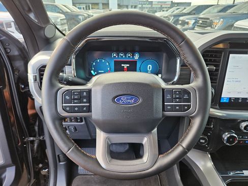 Used 2025 Ford F150 Lariat AWD/4WD image 18