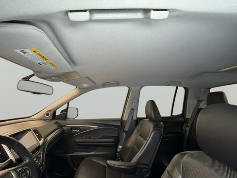 Used 2018 Honda Ridgeline RTL-T image 32