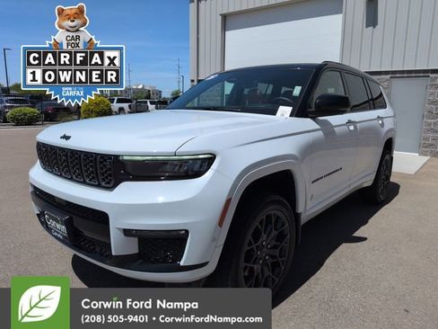 Used 2025 Jeep Grand Cherokee L Summit AWD/4WD image 7