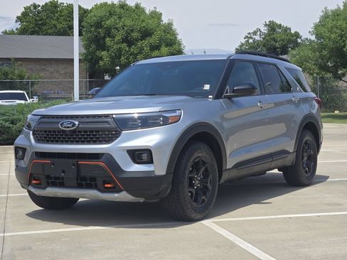 Used 2023 Ford Explorer Timberline w/ Timberline Technology Package AWD/4WD image 3