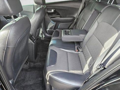 Used 2017 Kia Niro image 17